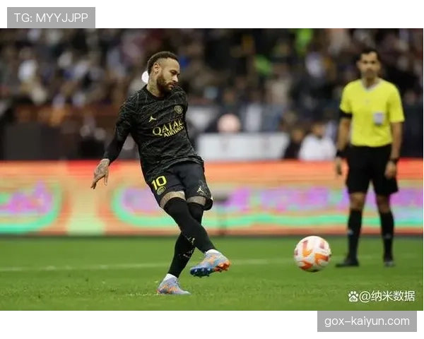 兰斯主场灯光系统完成升级，俱乐部称更佳照明条件有助于防线观察